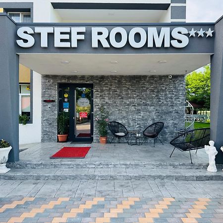 Stef Rooms Tirgu Frumos Luaran gambar