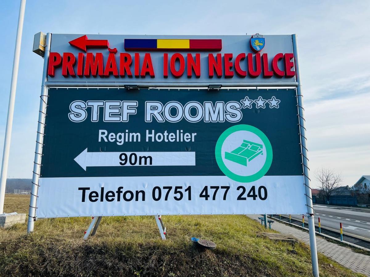 Stef Rooms Tirgu Frumos Luaran gambar